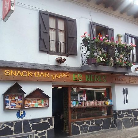 Casa Es Neres Hotel Les Bagian luar foto