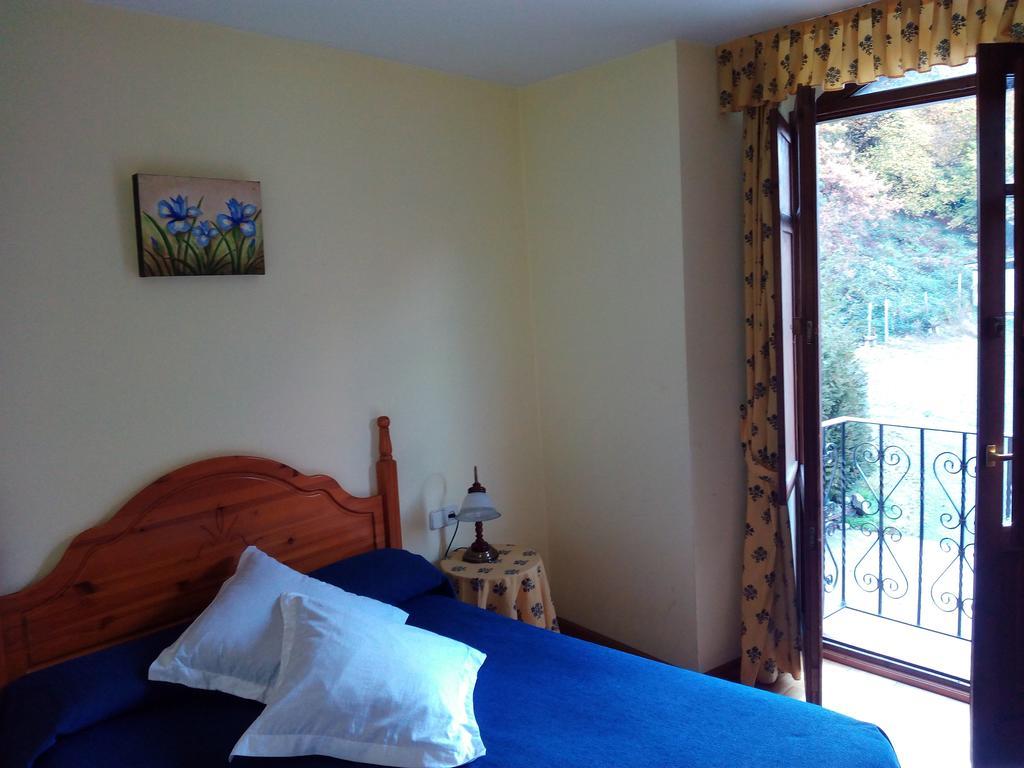 Casa Es Neres Hotel Les Bagian luar foto