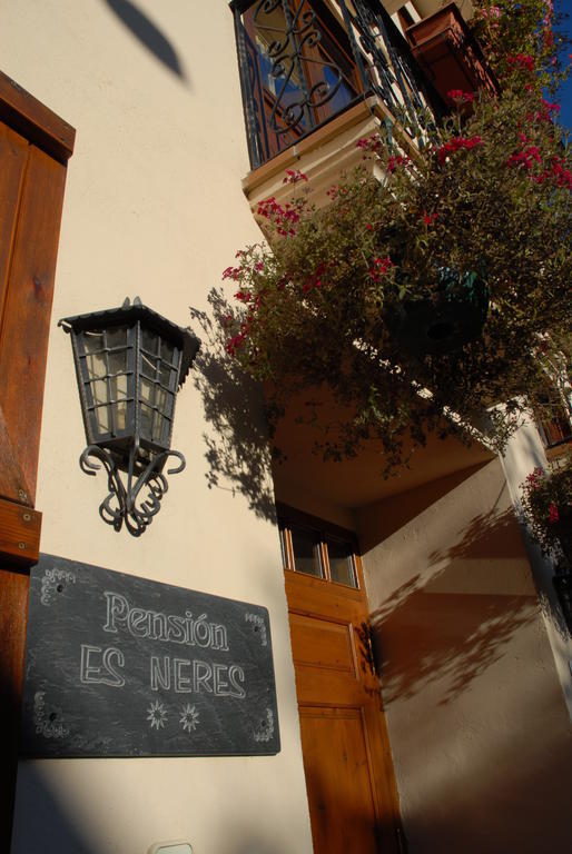 Casa Es Neres Hotel Les Bagian luar foto