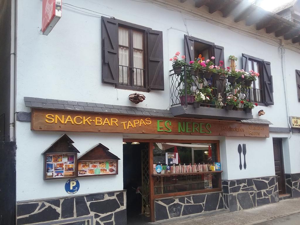 Casa Es Neres Hotel Les Bagian luar foto